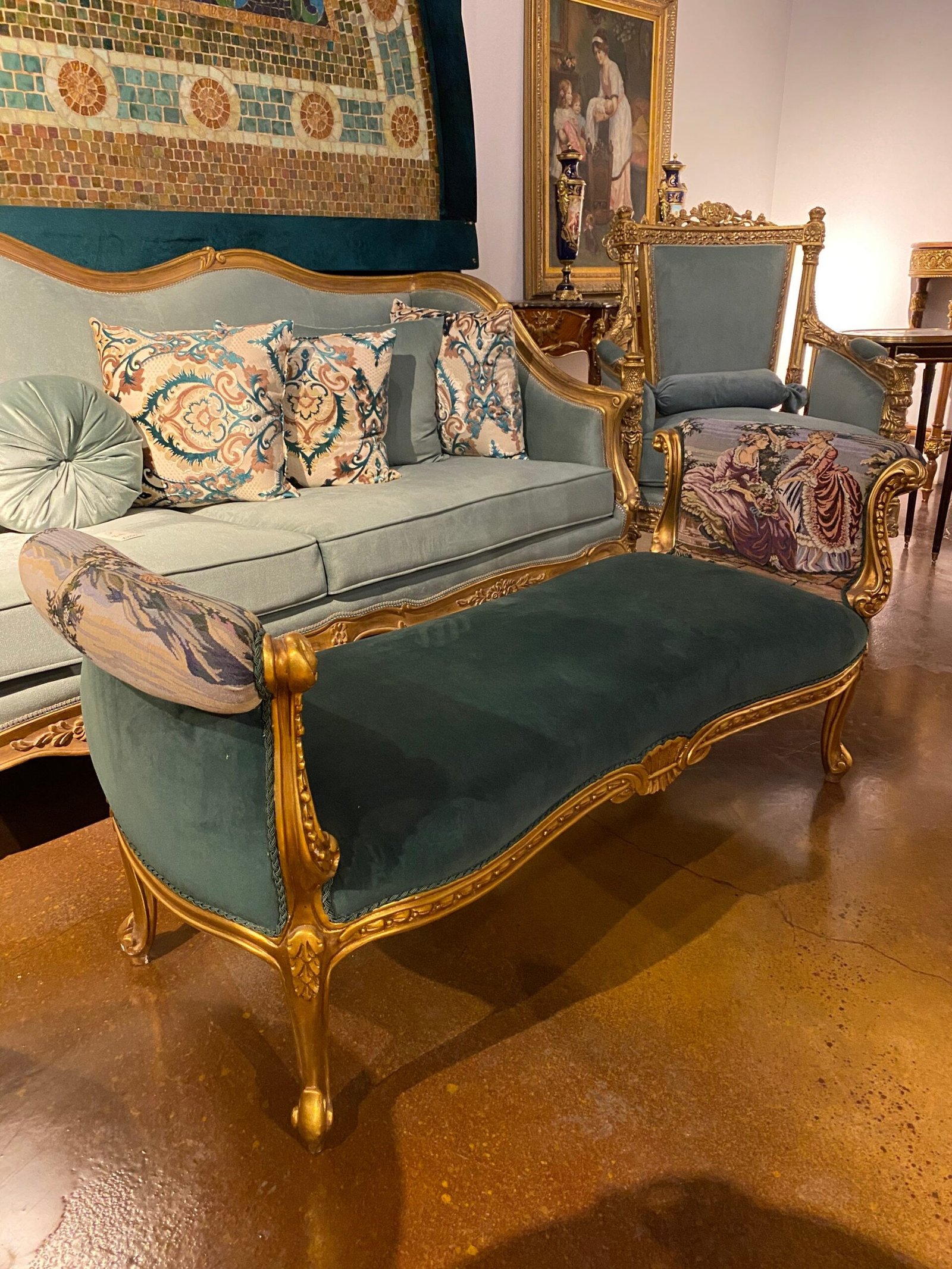 Louis XV French style bench - Image 5