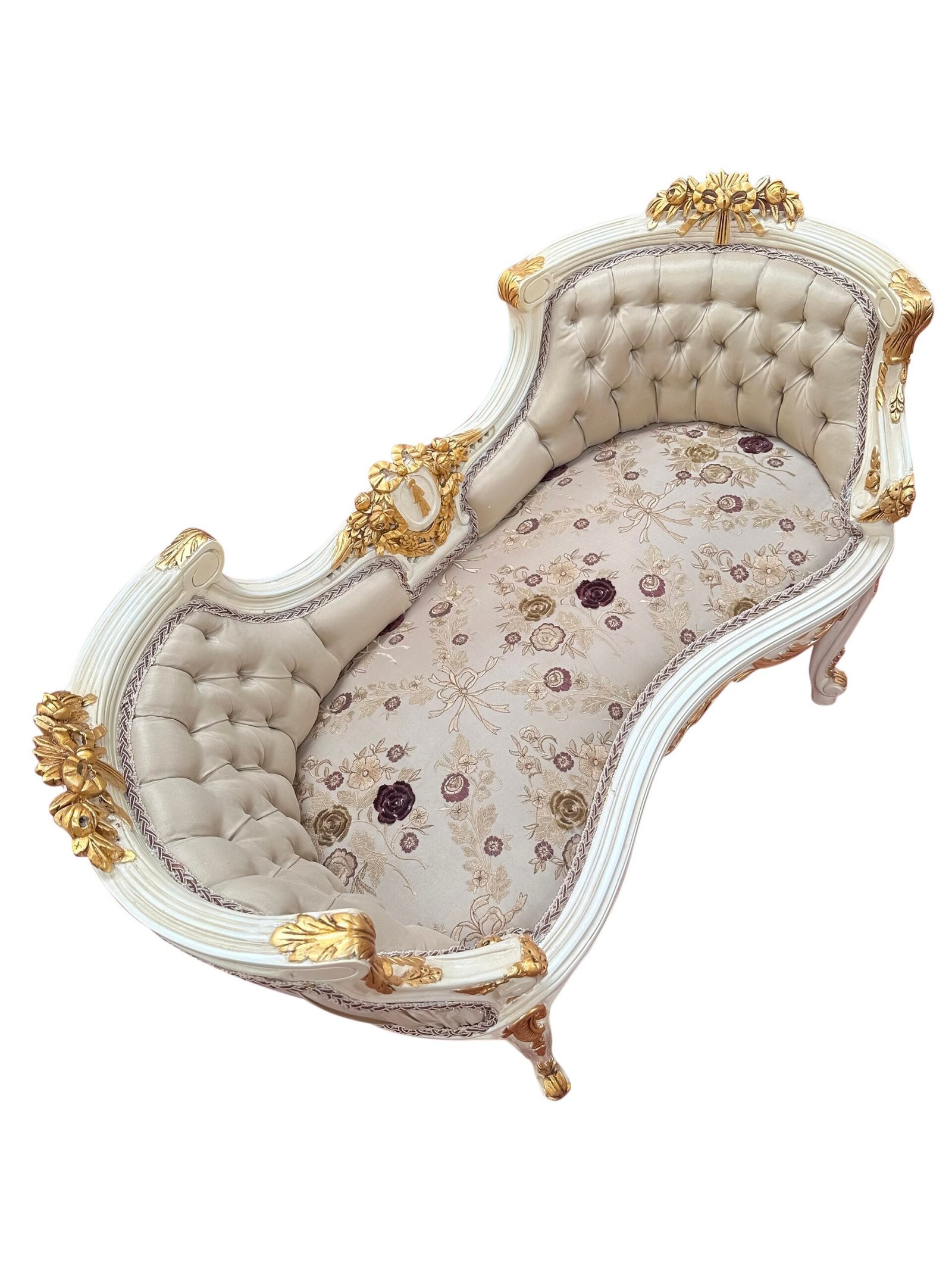 Petite Louis XV French style Carved Settee - Image 3