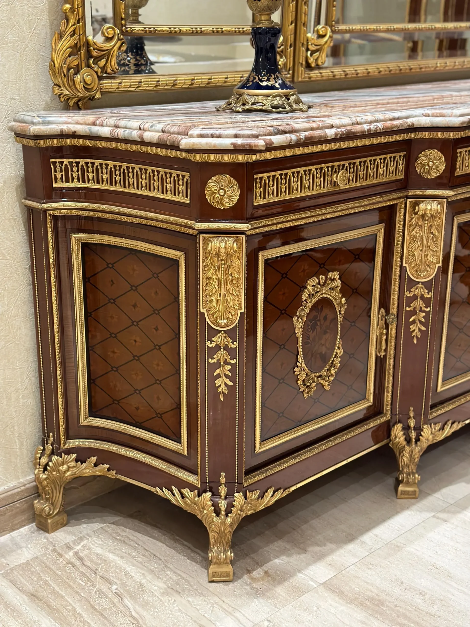 Napoleon III ormolu mounted French style dining room buffet - Image 6