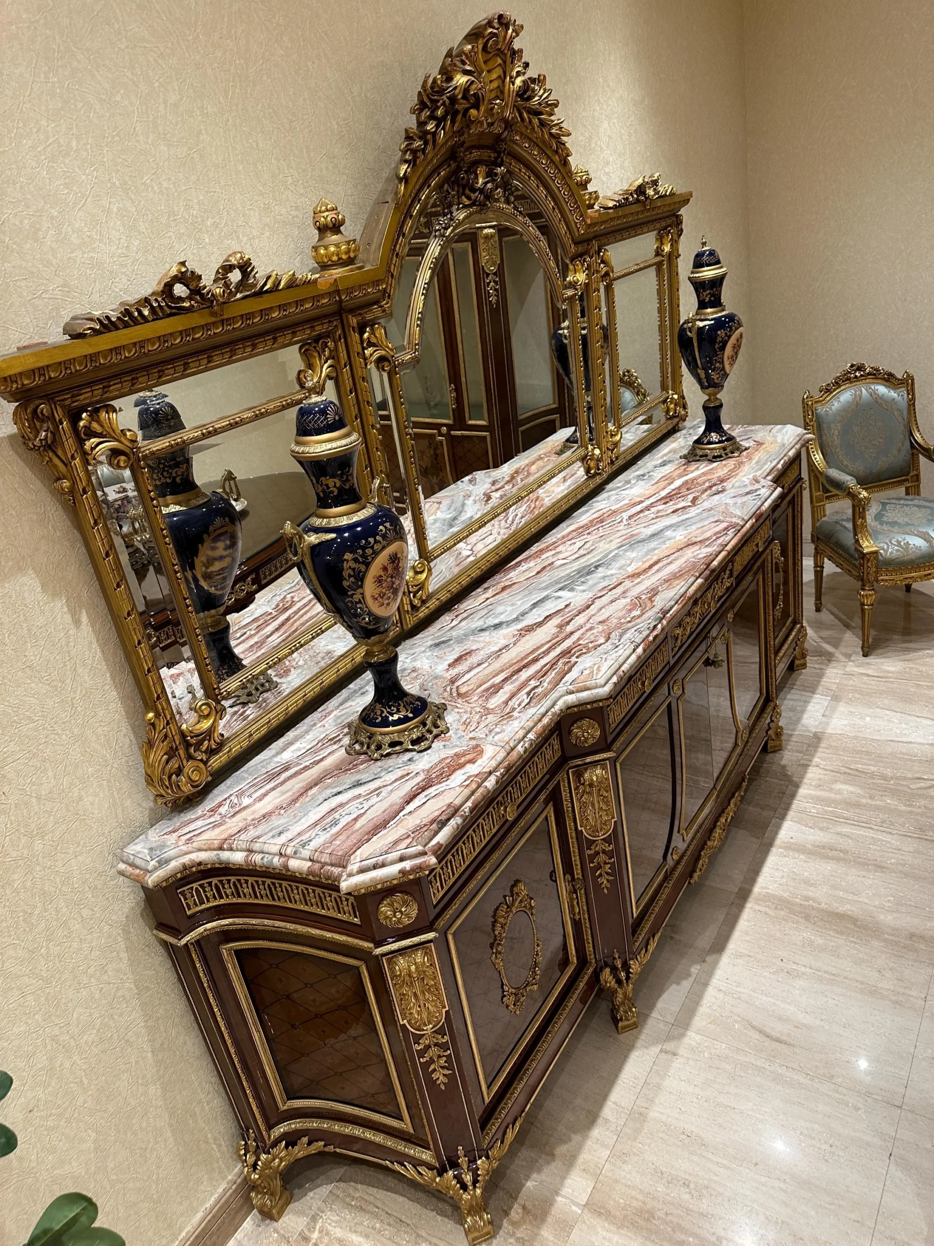 Napoleon III ormolu mounted French style dining room buffet - Image 4