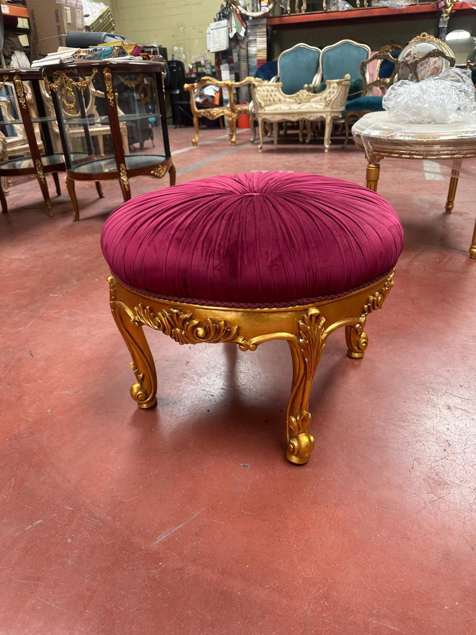 Hand carved ottoman with pleated velvet - Image 2